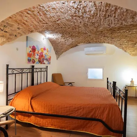Casa Giovanni Daire Katanya